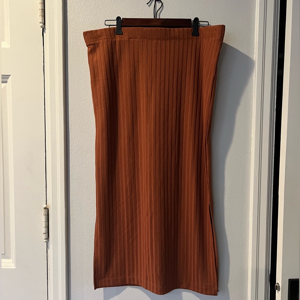 Long skirt